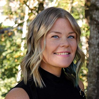 Portrait of Stacy Middlemiss